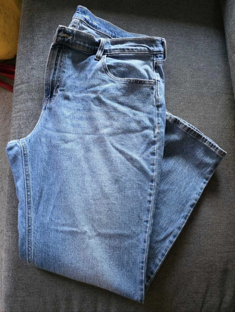 Ladies jeans